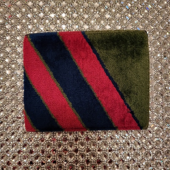 Vintage Roberta di Camerino Kisslock Short Bifold Wallet, Blue, Green & Red - Picture 6 of 7